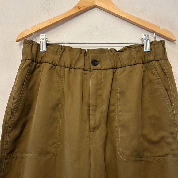Banana Republic olive green elastic waistband pull on pants Size M EUC - Picture 3 of 8